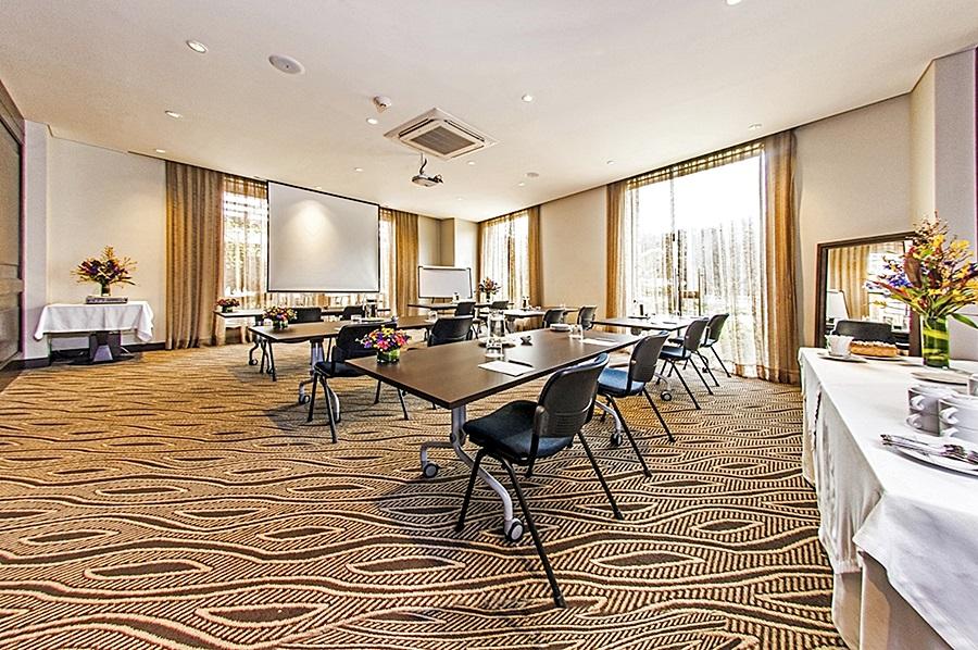 Hotel Morrison Usaquen Bogota Ngoại thất bức ảnh Meeting room