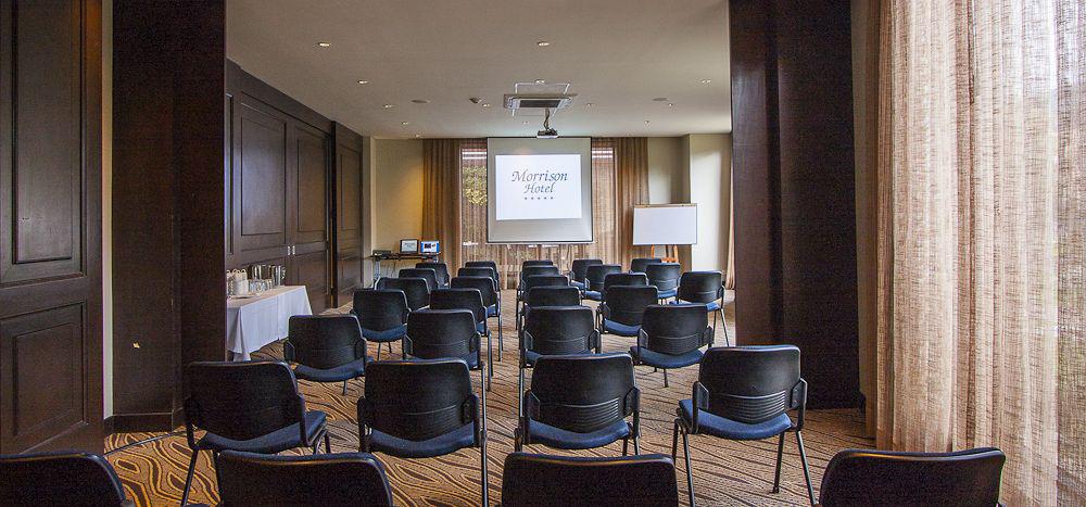 Hotel Morrison Usaquen Bogota Ngoại thất bức ảnh A typical meeting room